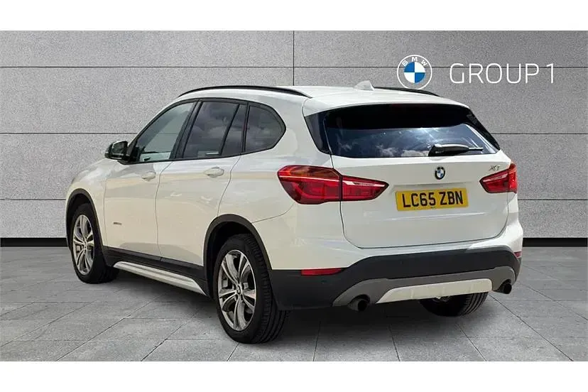 Używany BMW X1 Sport Line 192 KM (141 kW) 2015 Biały SUV