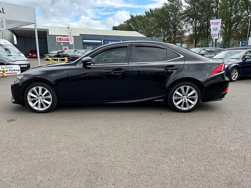 Used Lexus IS300h Executive Line 223 HP (164 kW) 2014 Black Sedan