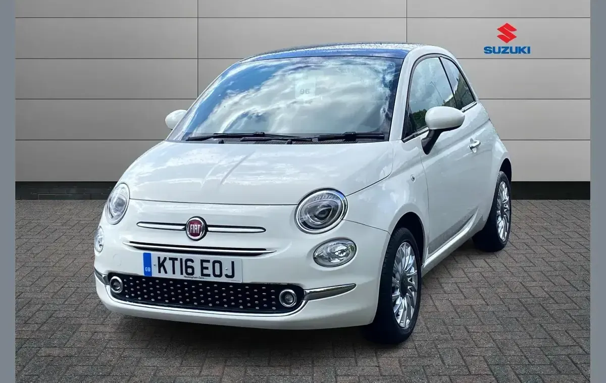 Used Fiat 500 Lounge 69 HP (50 kW) 2016 White Hatchback