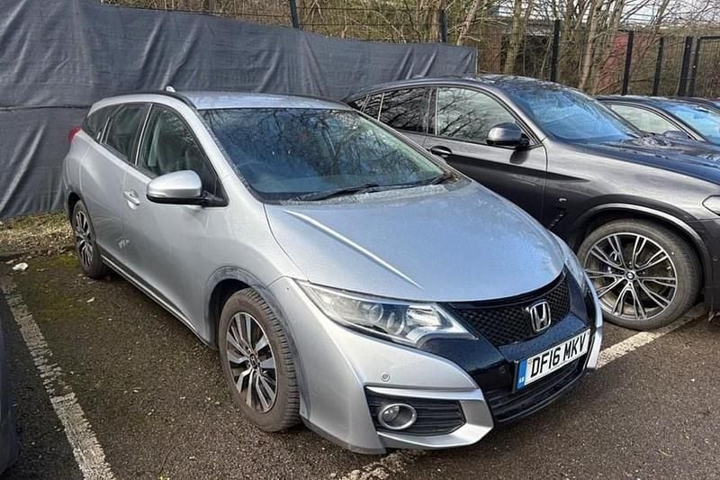Used Honda Civic SE Plus 120 HP (88 kW) 2016 Silver Estate