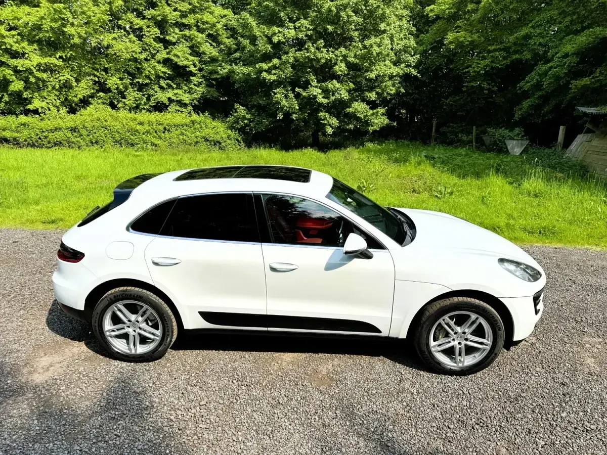 Usado Porsche Macan Sport 340 HP (250 kW) 2015 Branco SUV