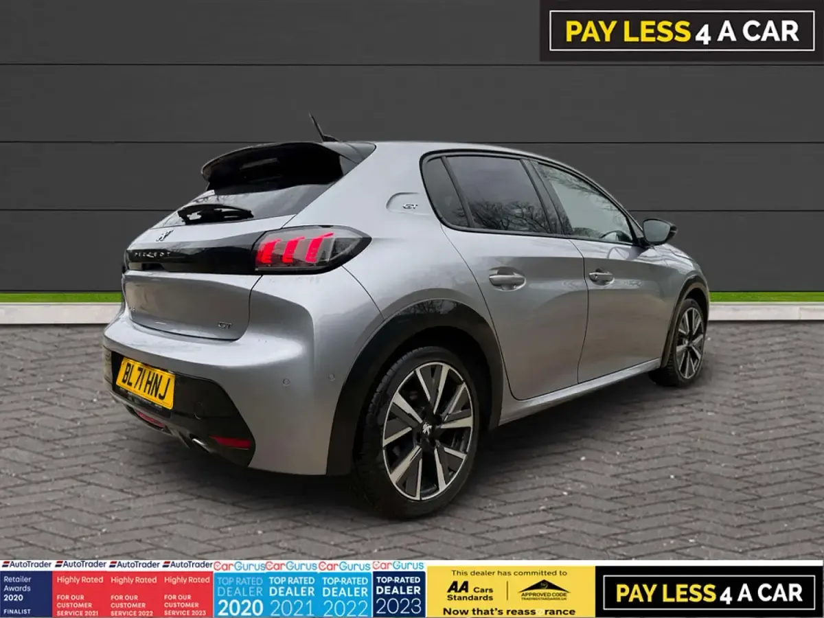 Used Peugeot 208 GT-line 100 HP (73 kW) 2022 Grey Hatchback