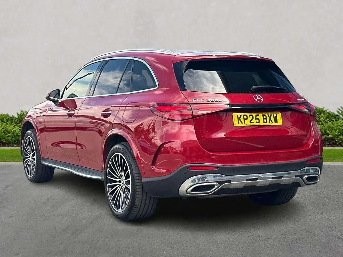 Used Mercedes GLC300e AMG line 2025 Red SUV