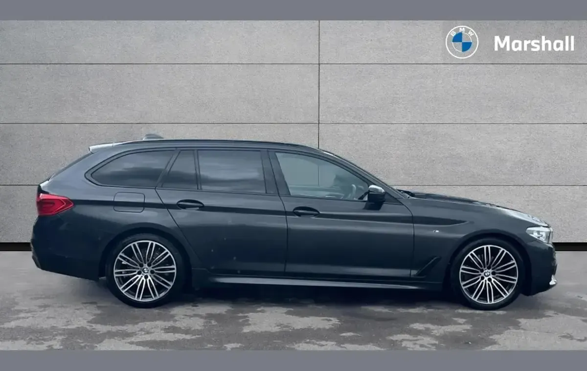 Used BMW 520 M Sport 190 HP (139 kW) 2019 Grey Estate