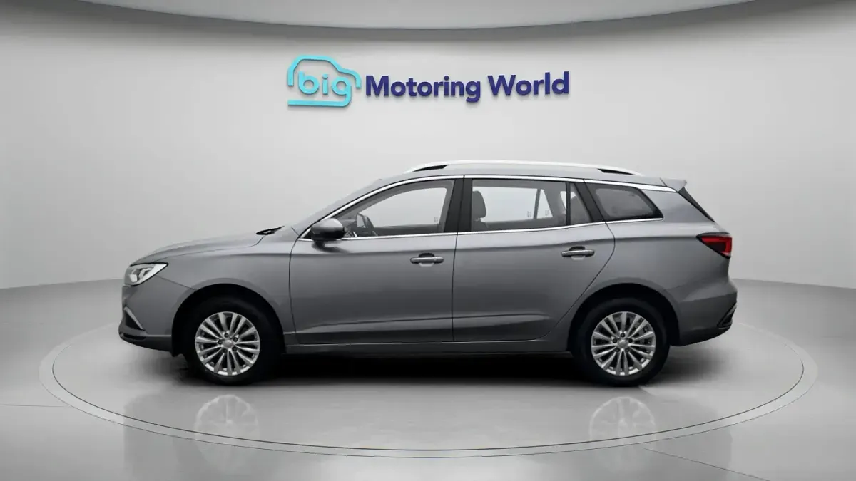 Used MG MG5 EV Exclusive 114 kW (156 HP) 2022 Silver Estate