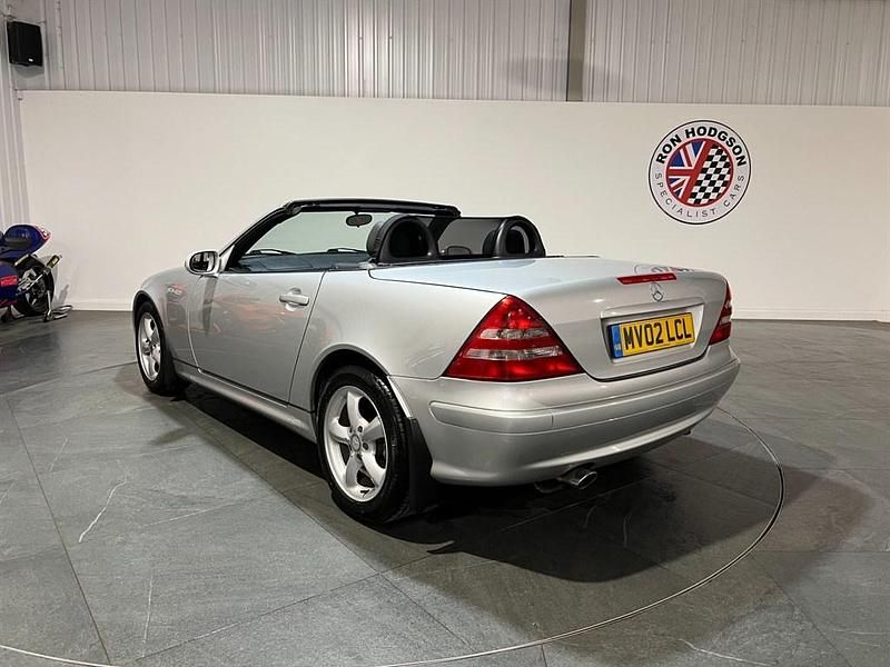 Used Mercedes SLK200 AMG 163 HP (119 kW) 2002 Silver Cabriolet