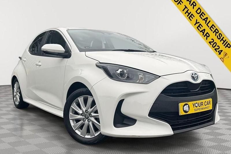 Used Toyota Yaris Hybrid 116 HP (85 kW) 2022
