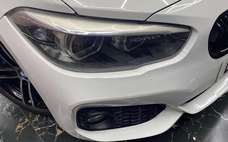 Begagnad BMW 118 Efficient Dynamics 136 HK (100 kW) 2019 Halvkombi