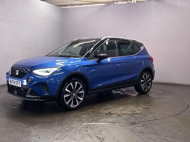 Used Seat Arona FR 115 HP (84 kW) 2024 Blue SUV