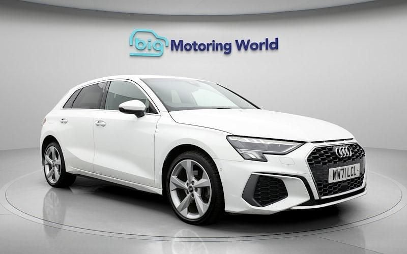 Used Audi A3 Sportback e-tron S-Line 204 HP (150 kW) 2025 Hatchback