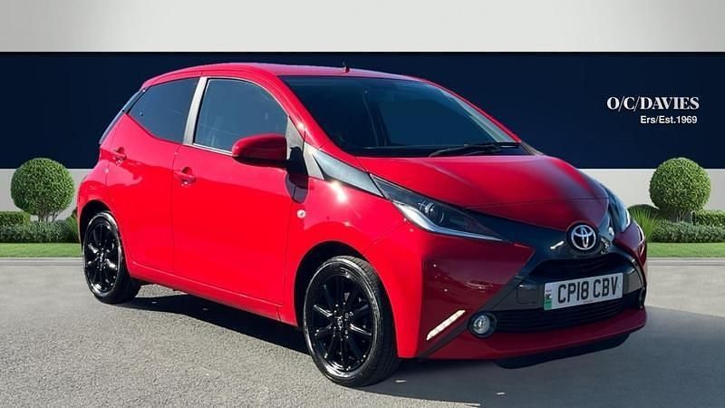 Red Used 2018 Toyota Aygo x-style Hatchback | £6,995 (Fair price) - Image 1/4
