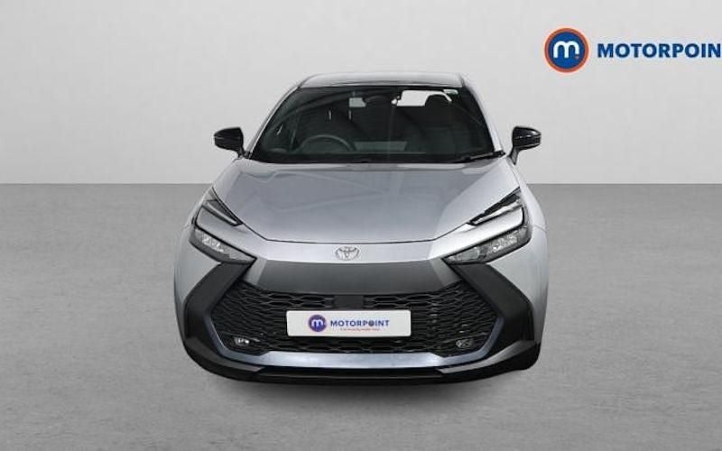 Used Toyota C-HR Design 140 HP (102 kW) 2026 SUV