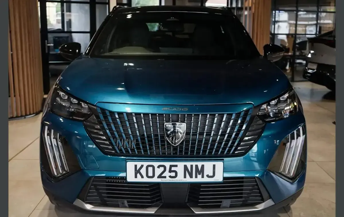 Used Peugeot 2008 GTi 129 HP (94 kW) 2025 Blue SUV