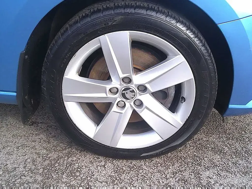 Używany Skoda Fabia SE L 2018 Niebieski Hatchback