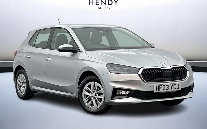 Brilliant silver metallic Used 2023 Skoda Fabia Comfort Hatchback | £14,299 (Fair price) - Image 1/4
