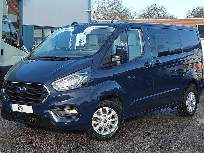 Used Ford Transit Custom Limited 130 HP (95 kW) 2019 Blue Van