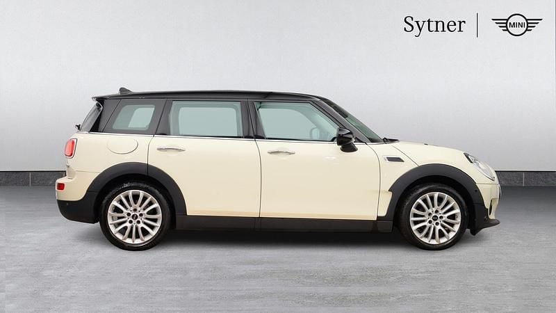 Used Mini Cooper Clubman Classic 134 HP (98 kW) 2019 White Estate