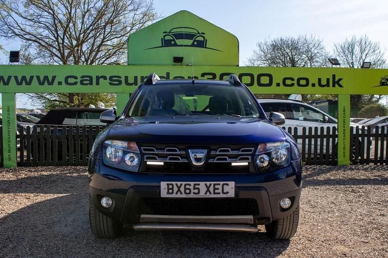 Used Dacia Duster Lauréate 110 HP (80 kW) 2015 Blue SUV
