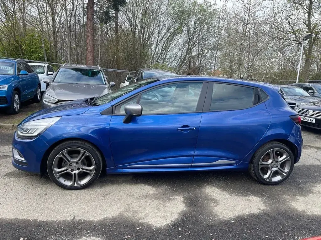 Used Renault Clio GT-Line 90 HP (66 kW) 2018 Blue Hatchback