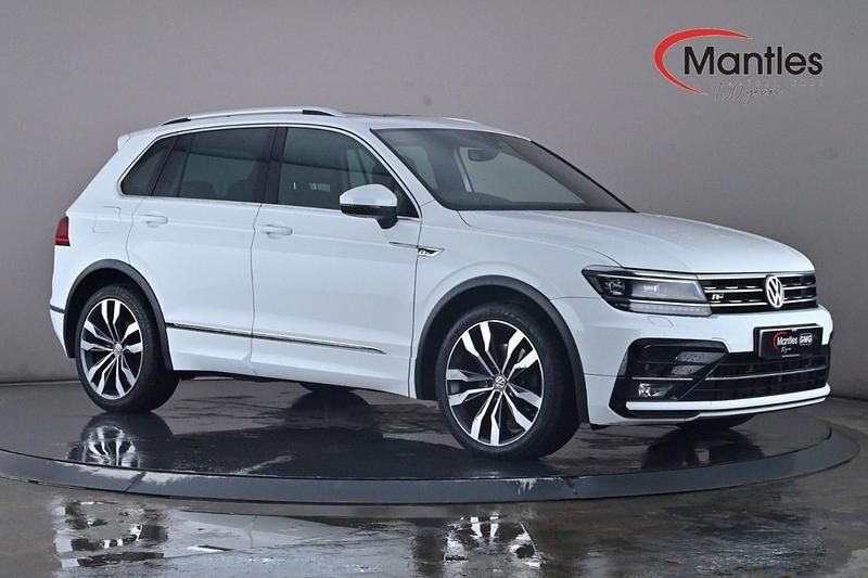 White Used 2017 VW Tiguan R-line SUV | £17,735 (Expensive) - Image 1/4