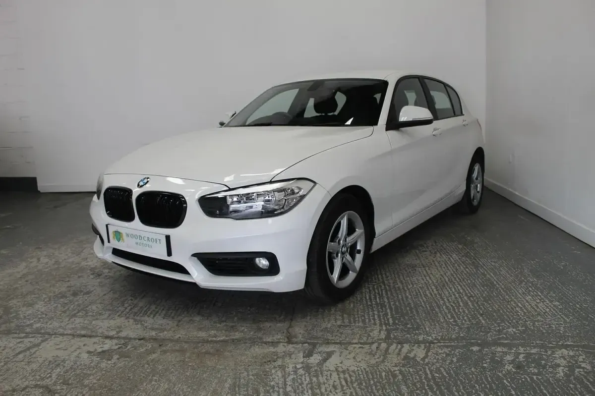 Used BMW 116 Comfort Edition 2015 White Hatchback