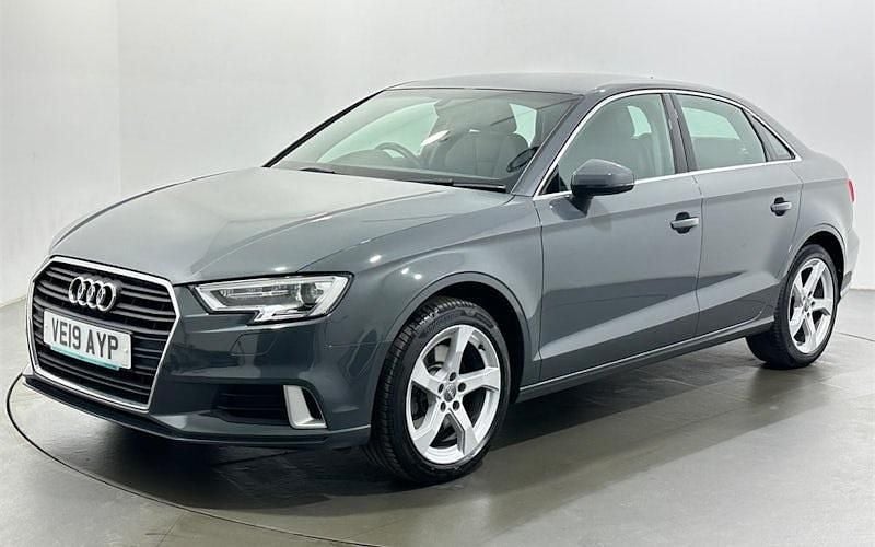 Usado Audi A3 Sport 150 CV (110 kW) 2019 Gris Berlina