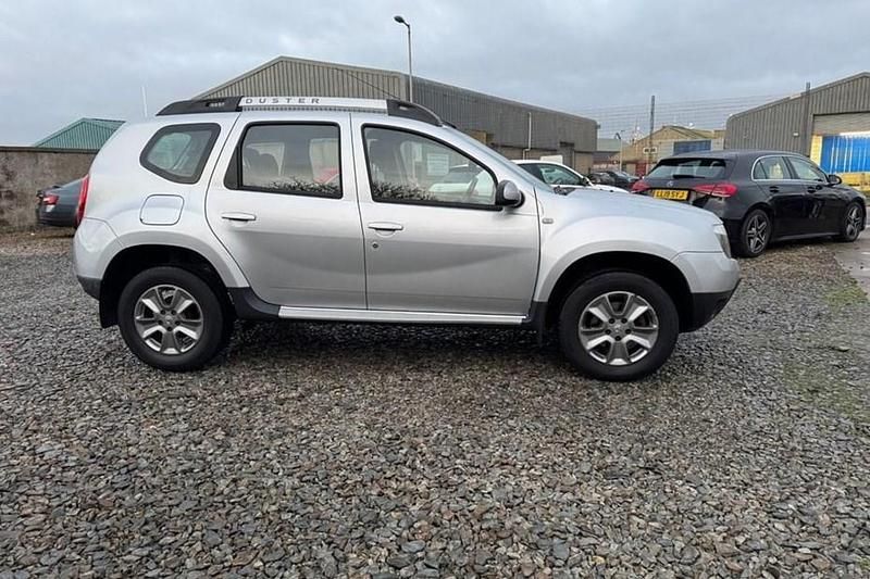 Used 2016 Dacia Duster Lauréate Estate | £5,675 (Good price) - Image 1/1