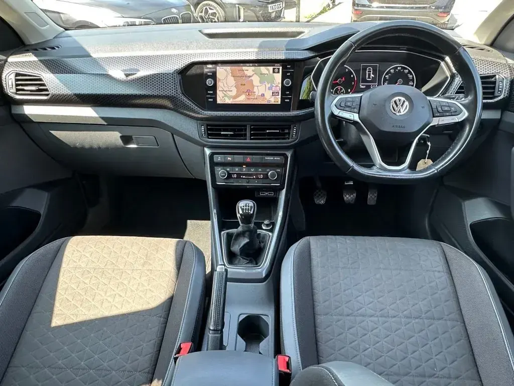 Used VW T-Cross SEL 115 HP (84 kW) 2019 Silver SUV