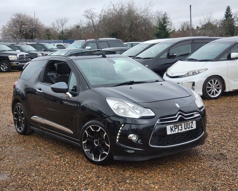 Black Used 2013 Citroën DS3 Cabriolet Cabriolet | £2,995 (A bit pricey) - Image 1/4