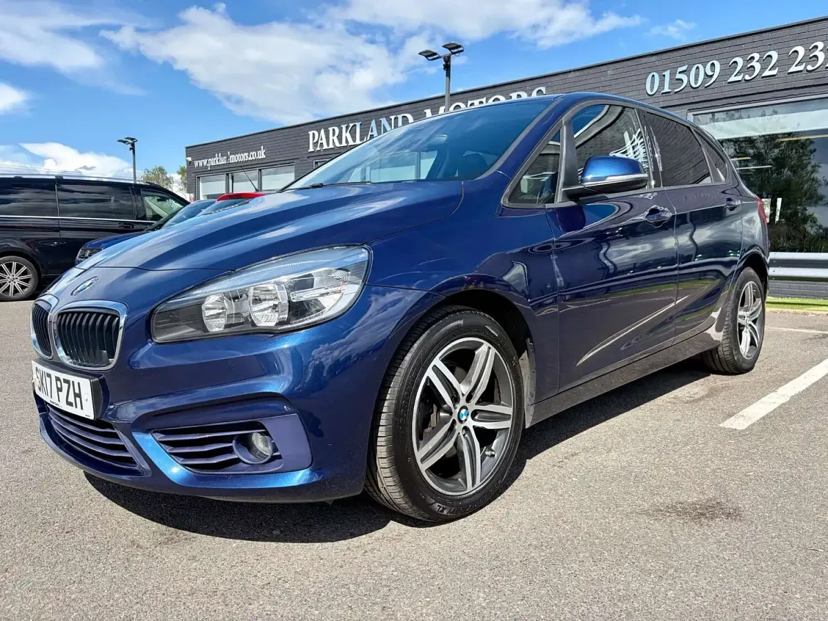 Used BMW 218 Sport Line 2017 Blue MPV