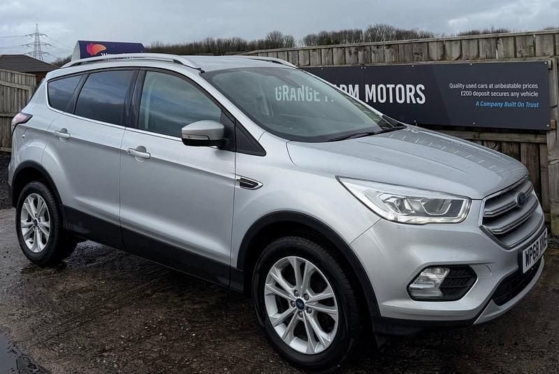 Used Ford Kuga Titanium 150 HP (110 kW) 2018 Silver SUV