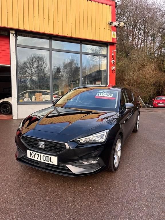 Used Seat Leon FR 110 HP (80 kW) 2021 Black Hatchback