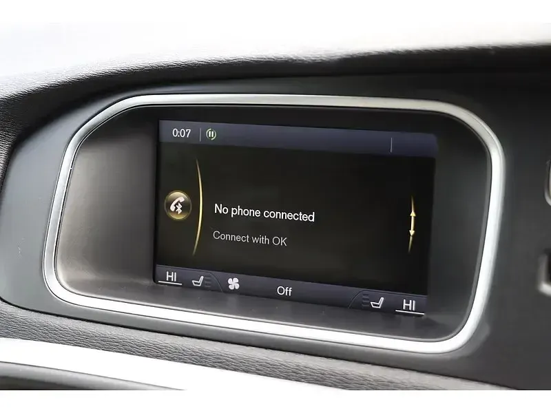 Used Volvo V40 SE 180 HP (132 kW) 2014 Hatchback