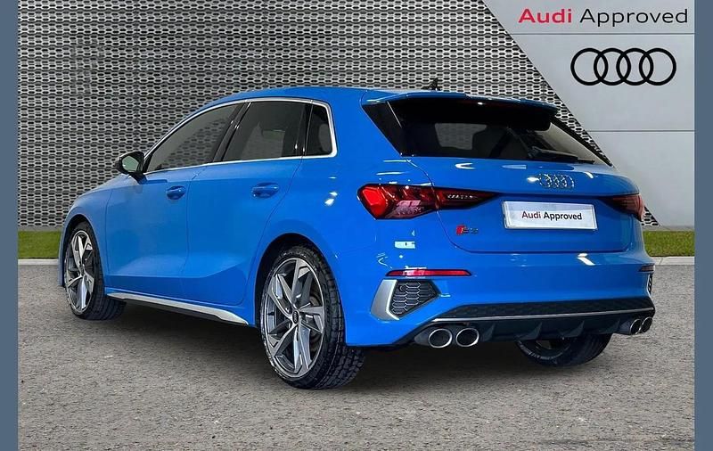 Used Audi S3 Sportback Comfort 310 HP (228 kW) 2023 Blue Hatchback