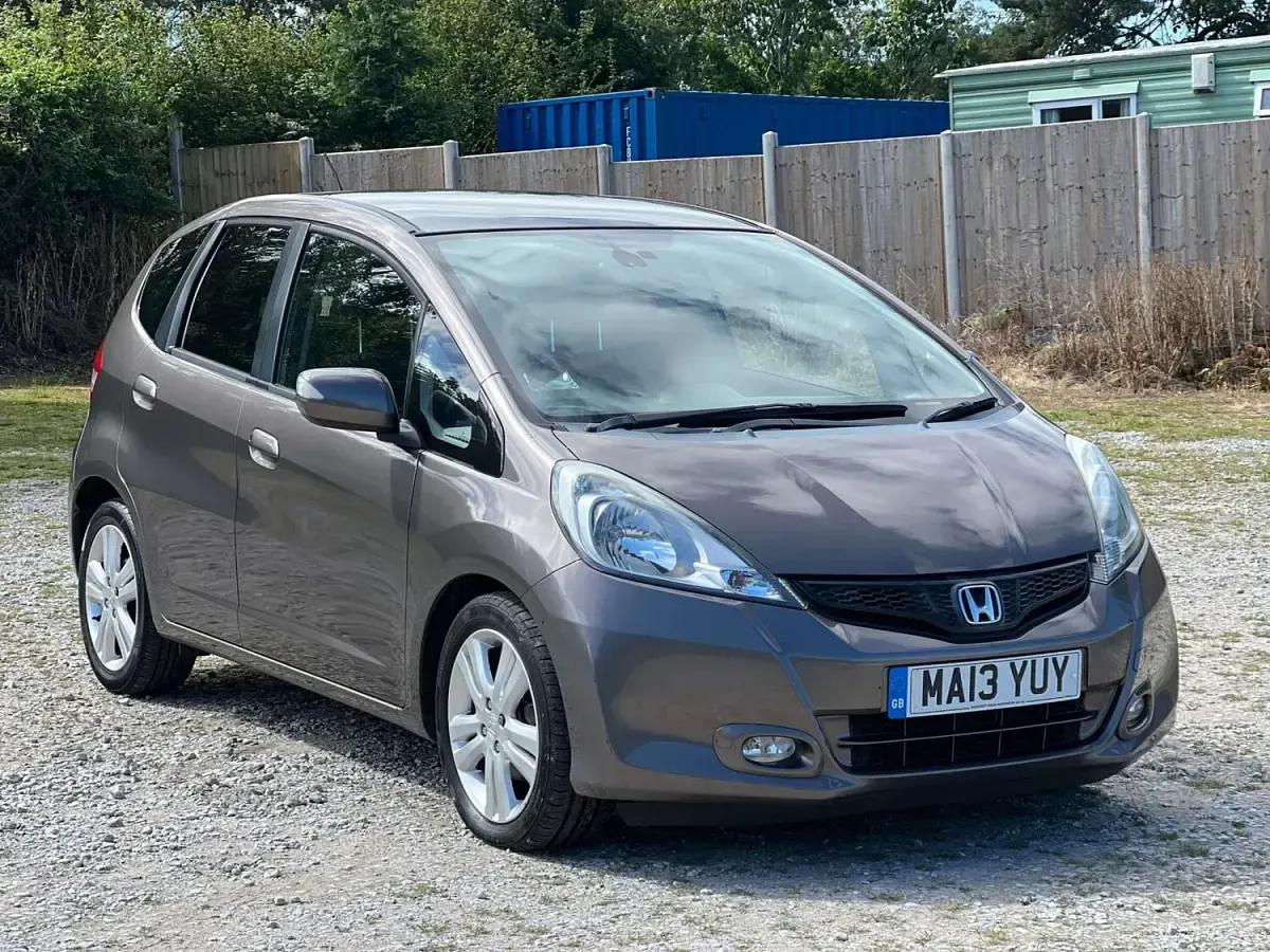 Used Honda Jazz EX 99 HP (72 kW) 2013 Brown Hatchback