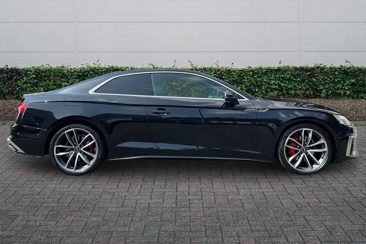 Used Audi A5 S-Line 201 HP (147 kW) 2022 Black Coupe