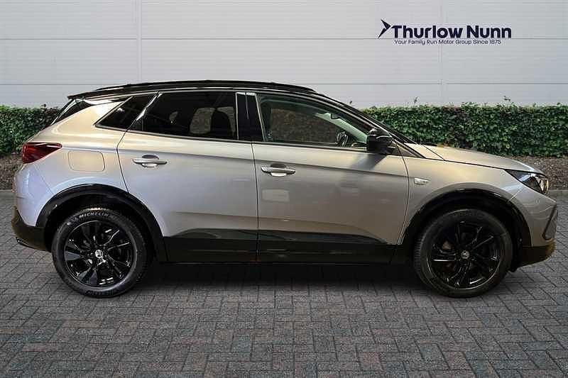 Used Vauxhall Grandland X GS Line 131 HP (96 kW) 2022 Grey SUV