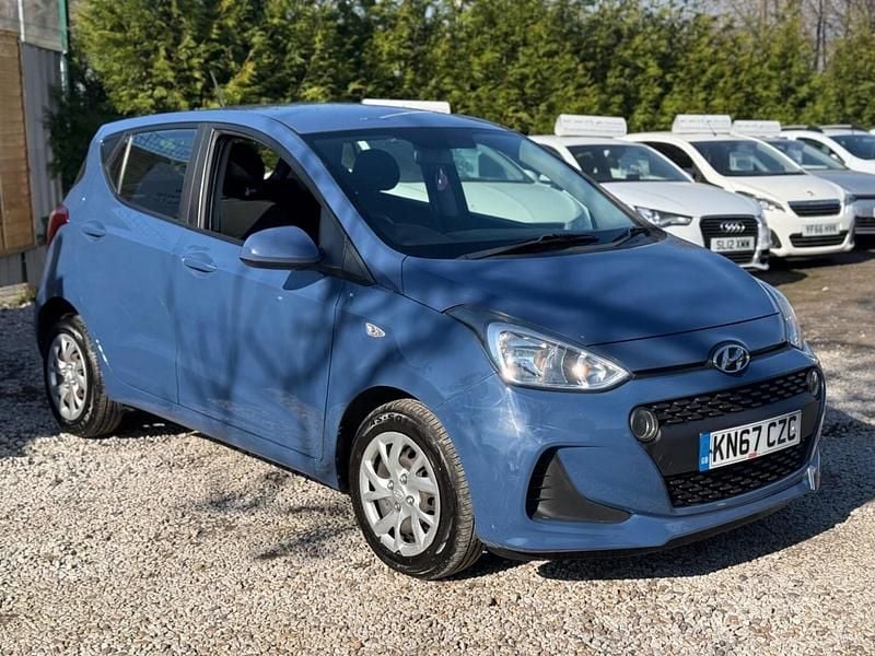 Used Hyundai i10 SE 2017 Blue Hatchback
