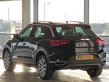 Used VW T-Roc SE 115 HP (84 kW) 2018 Black SUV