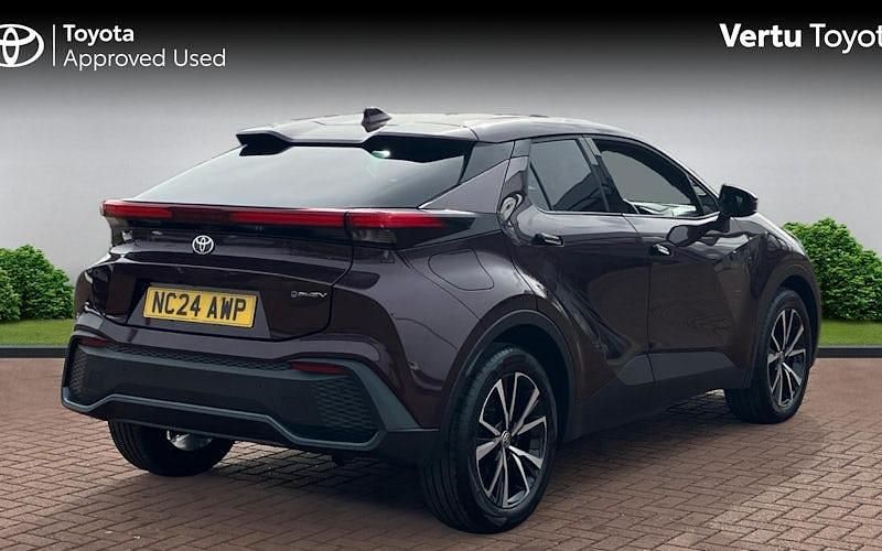 Used Toyota C-HR Design 223 HP (164 kW) 2026 SUV