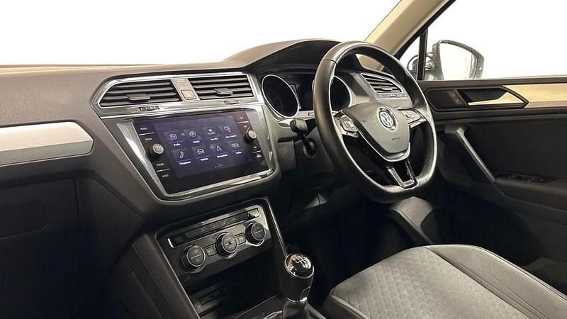 Used VW Tiguan Match 150 HP (110 kW) 2020 Grey SUV