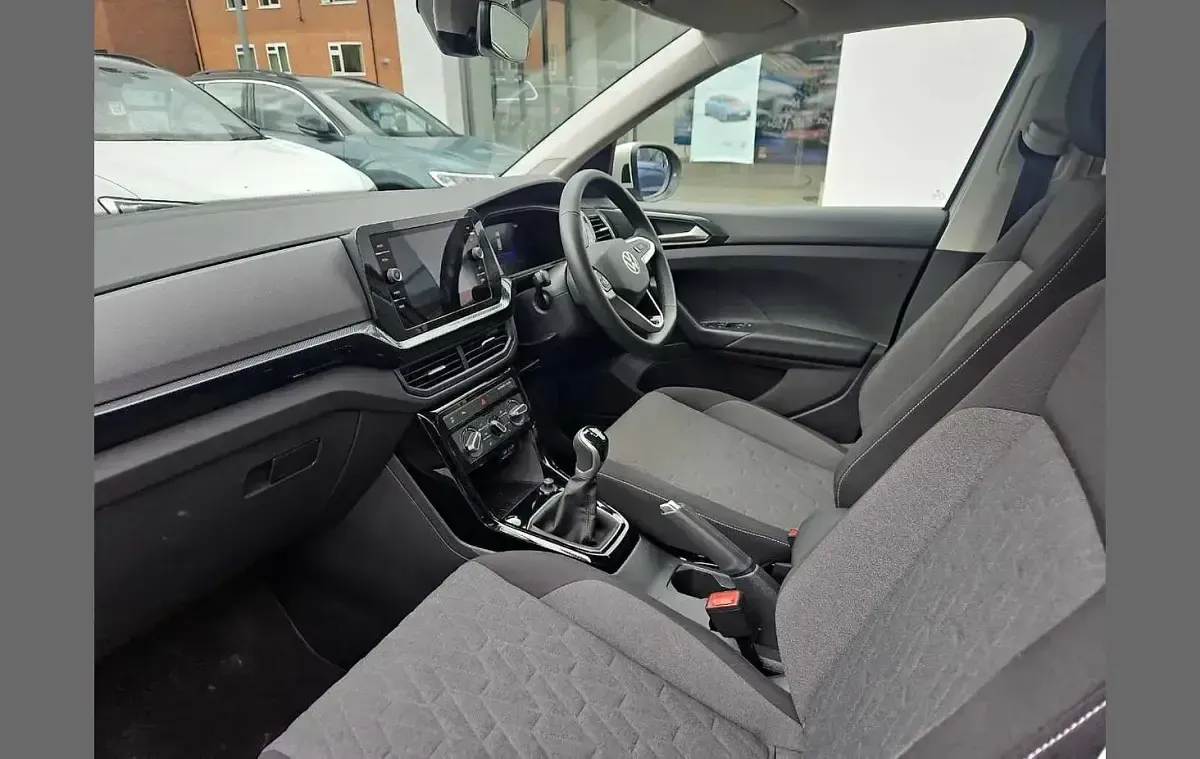 Used VW T-Cross Match 95 HP (69 kW) 2025 Grey SUV