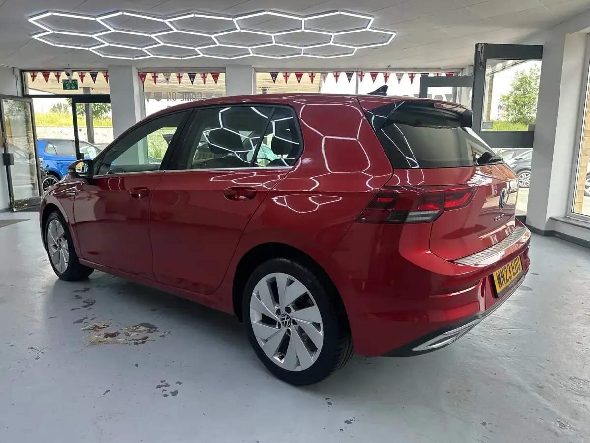Used VW Golf VIII Style 150 HP (110 kW) 2023 Red Hatchback