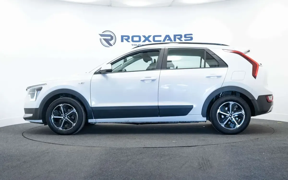 Used Kia Niro 139 HP (102 kW) 2022 White SUV