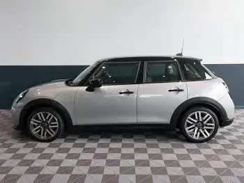 Used Mini Cooper Classic 114 kW (156 HP) 2025 Silver Hatchback