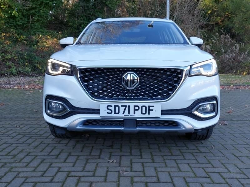 White Used 2021 MG HS Exclusive SUV | £16,498 (Fair price) - Image 1/4