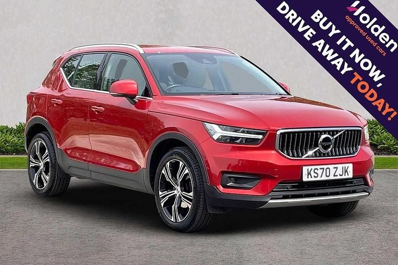 Red Used 2021 Volvo XC40 Inscription SUV | £22,290 (Fair price) - Image 1/4