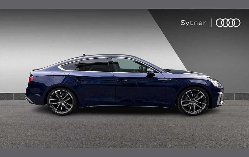 Used Audi A5 Sportback S-Line 200 HP (147 kW) 2022 Blue Hatchback