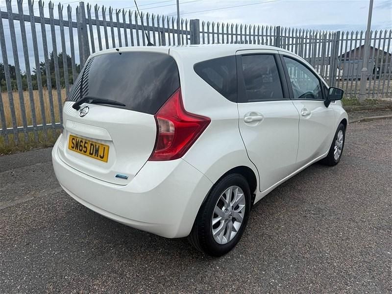 Used Nissan Note Acenta Premium 90 HP (66 kW) 2015 White Hatchback