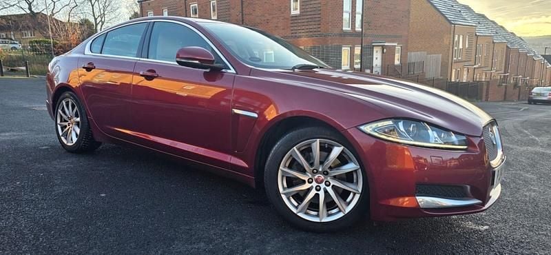 Red Used 2014 Jaguar XF Premium Luxury Sedan | £4,299 (Fair price) - Image 1/4